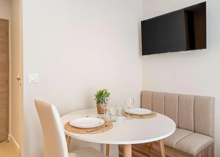 דירה Chic Neuf Batignolles *
